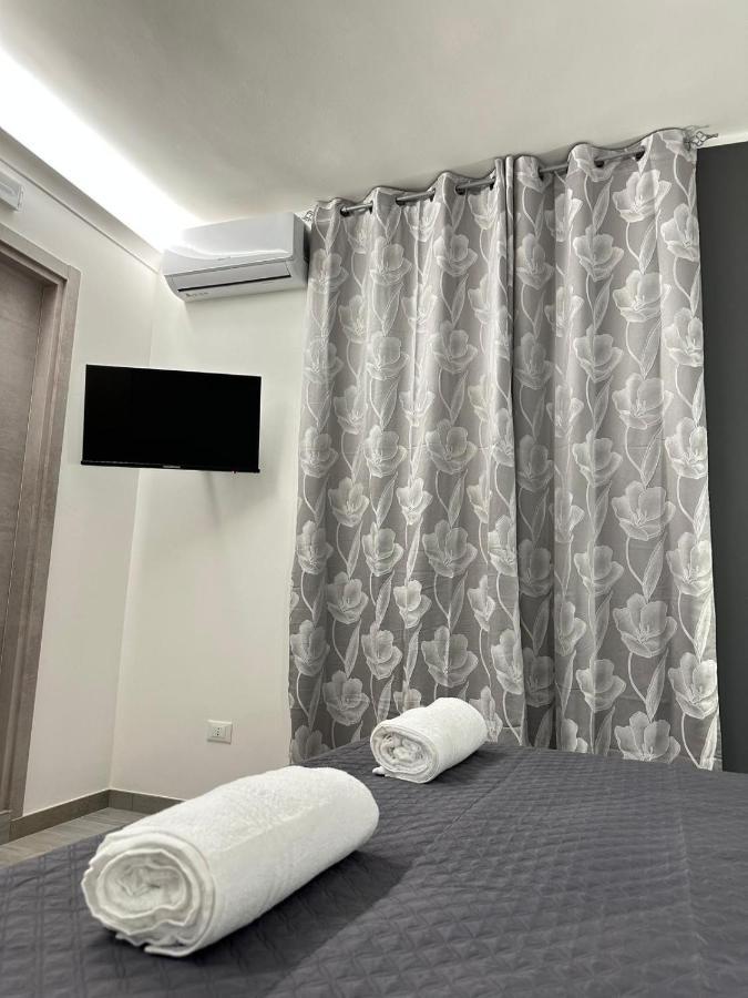 Costa Degli Dei Rooms 피조 외부 사진