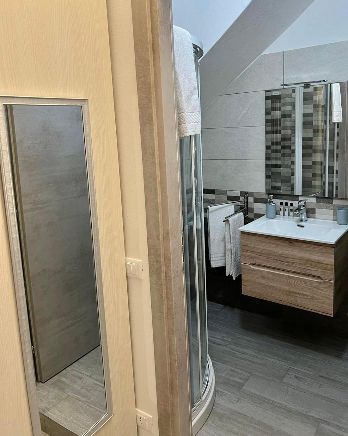 Costa Degli Dei Rooms 피조 외부 사진