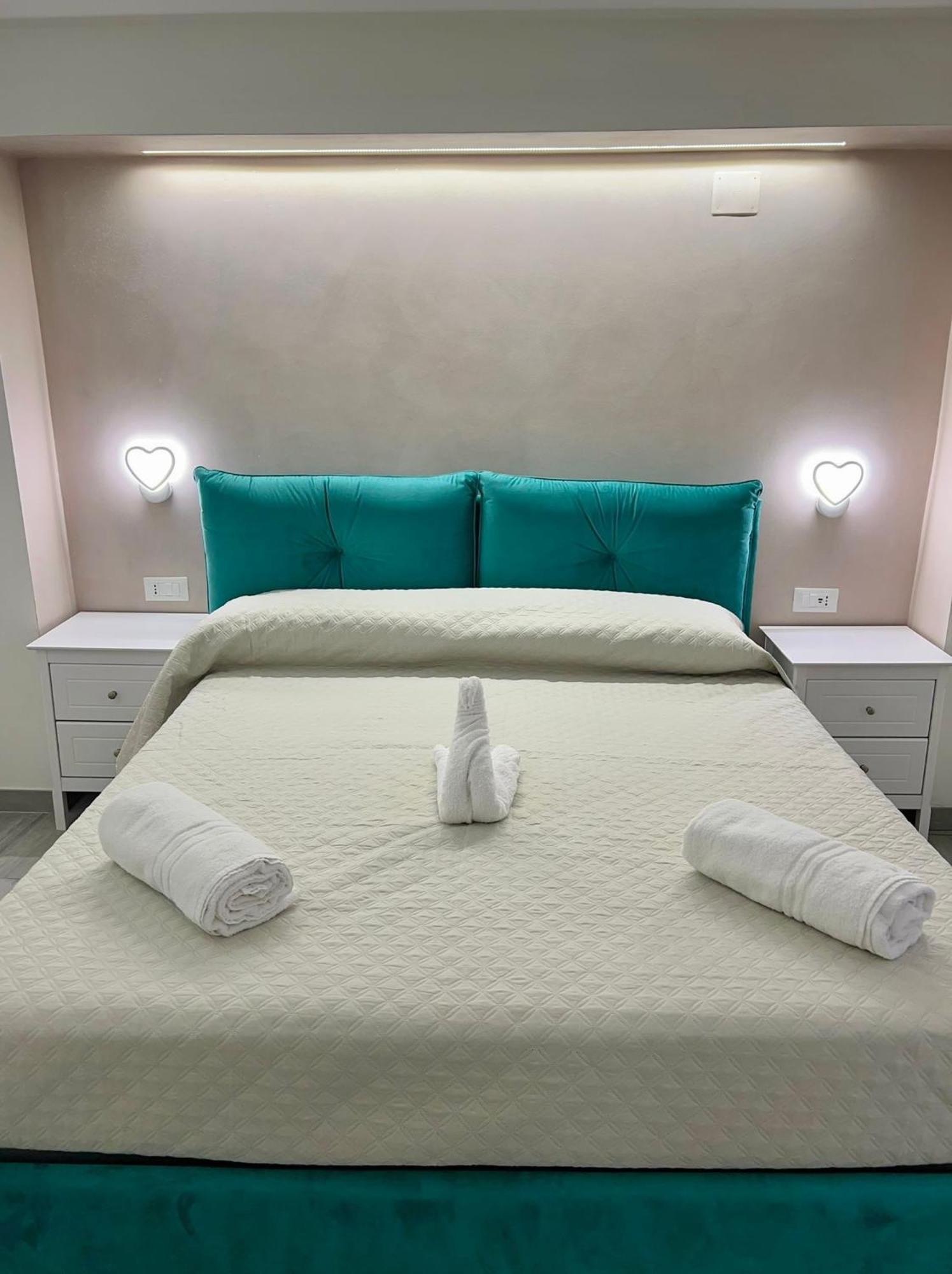 Costa Degli Dei Rooms 피조 외부 사진