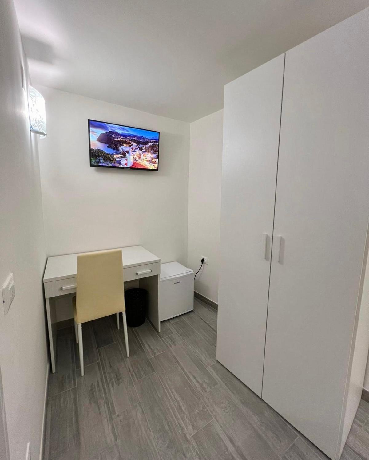 Costa Degli Dei Rooms 피조 외부 사진