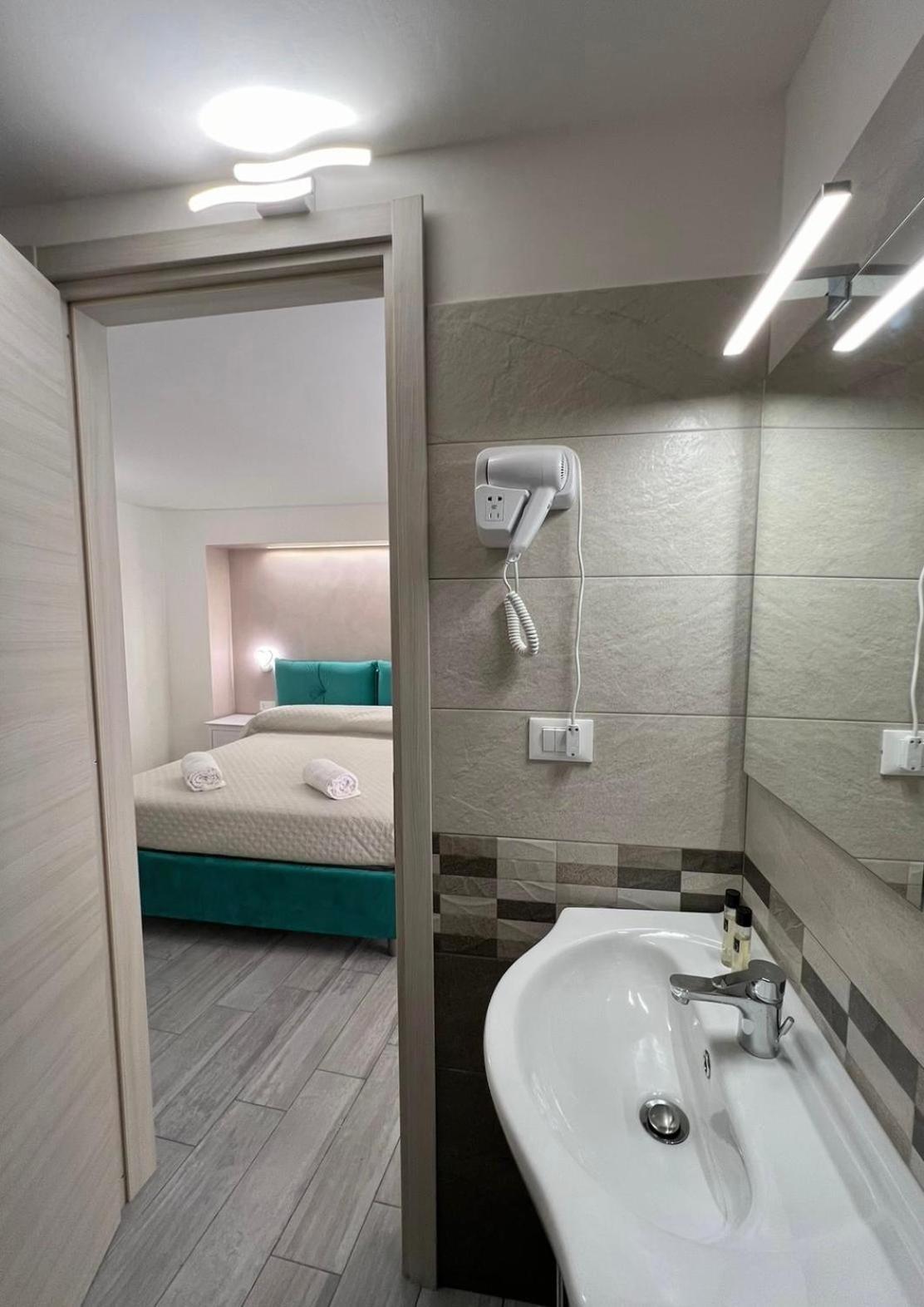 Costa Degli Dei Rooms 피조 외부 사진