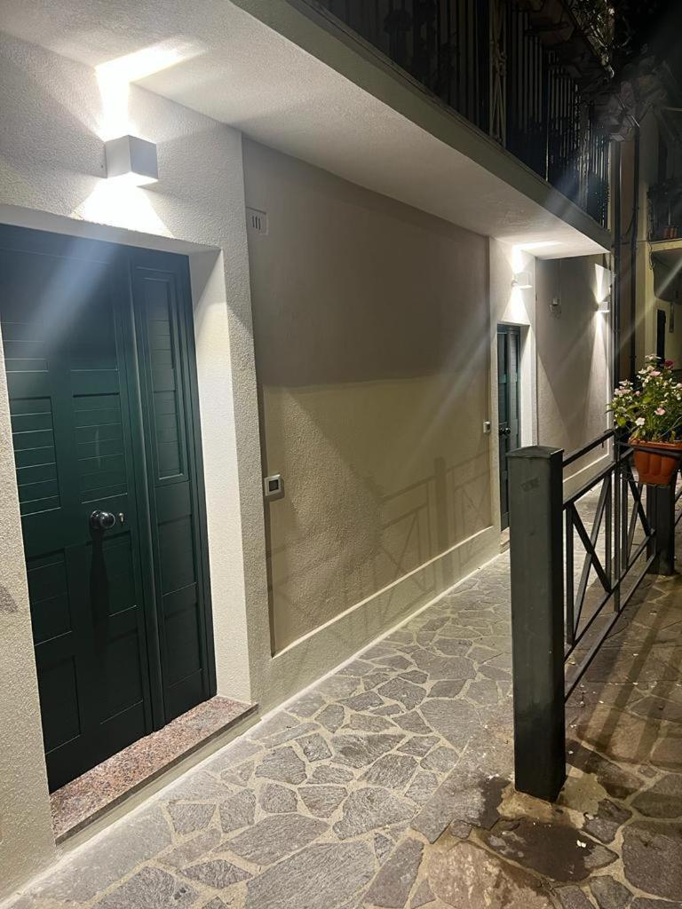 Costa Degli Dei Rooms 피조 외부 사진